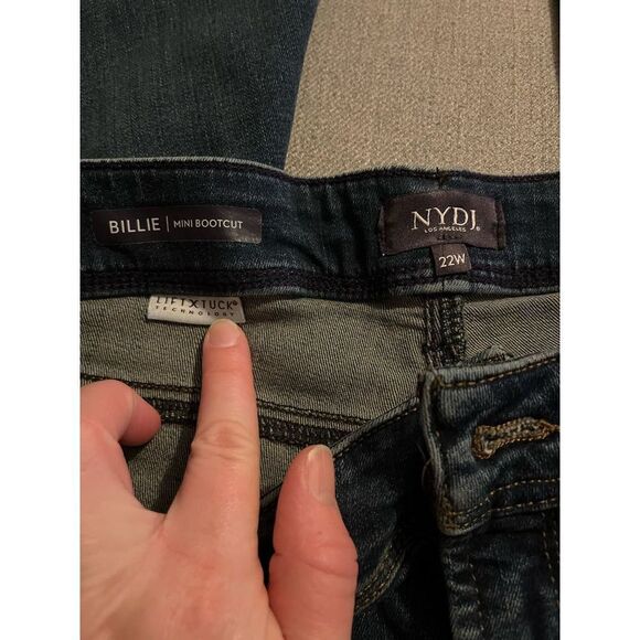 NYDJ 22w NWT-Billie mini bootcut 32 inches long - Picture 7 of 7